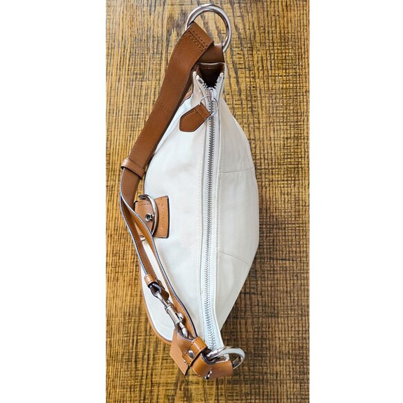 Y2K Coach Hamptons Large Ergo Soho Ivory Cream & Camel Leather Hobo Buckle Bag - Picture 6 of 16